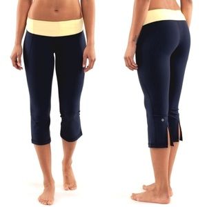 LULULEMON capri yoga pants